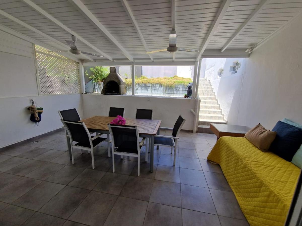 Villa Marbella - Vue Mer - Piscine Privee - Proche Plages Le Gosier  Bagian luar foto